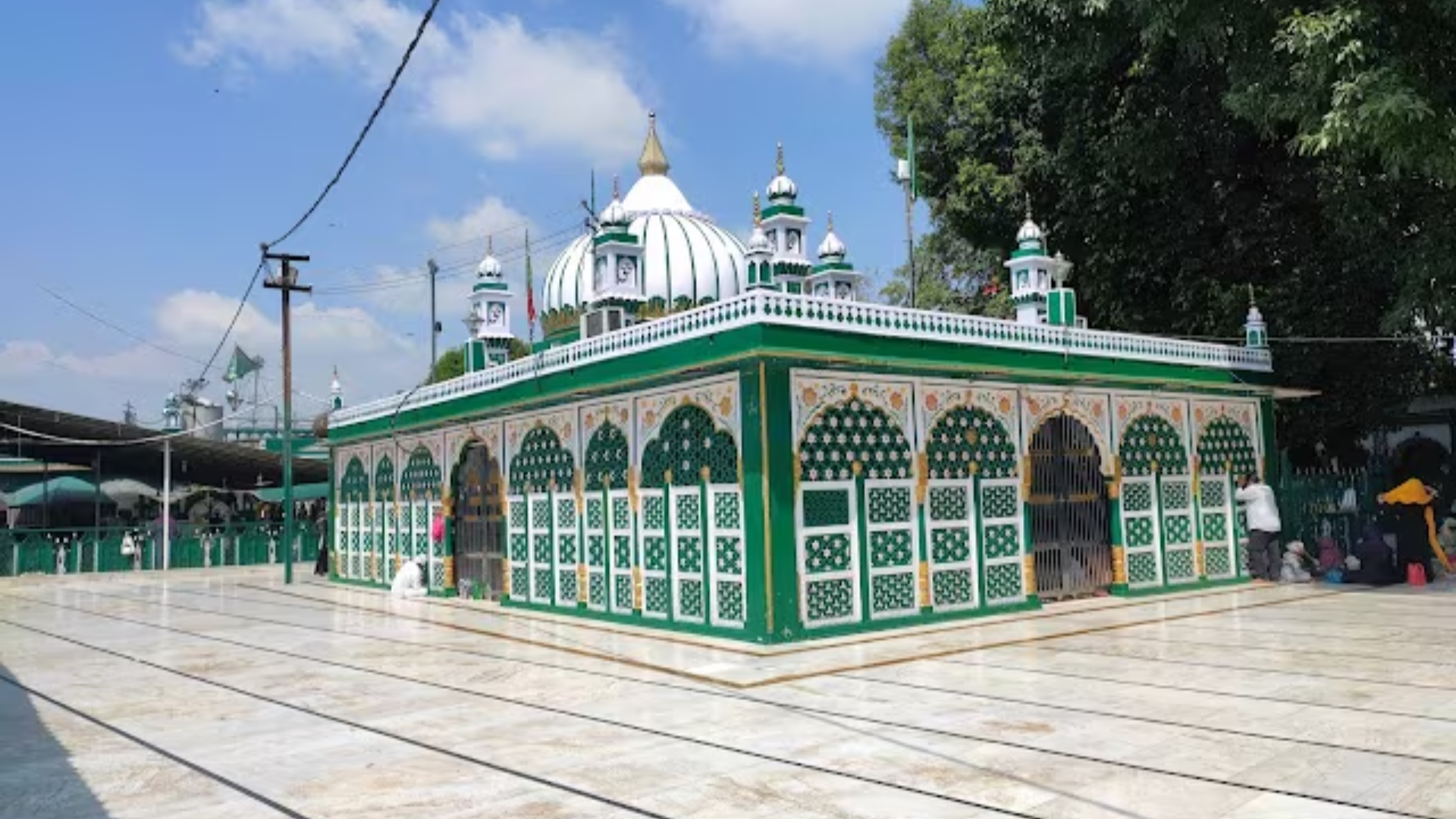 Piran Kaliyar Sharif