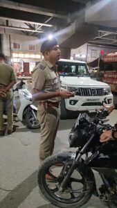 हरिद्वार दशहरे पर्व को लेकर सप्त ऋषि पुलिस का चेकिंग अभियान अभियान। - Facebook video