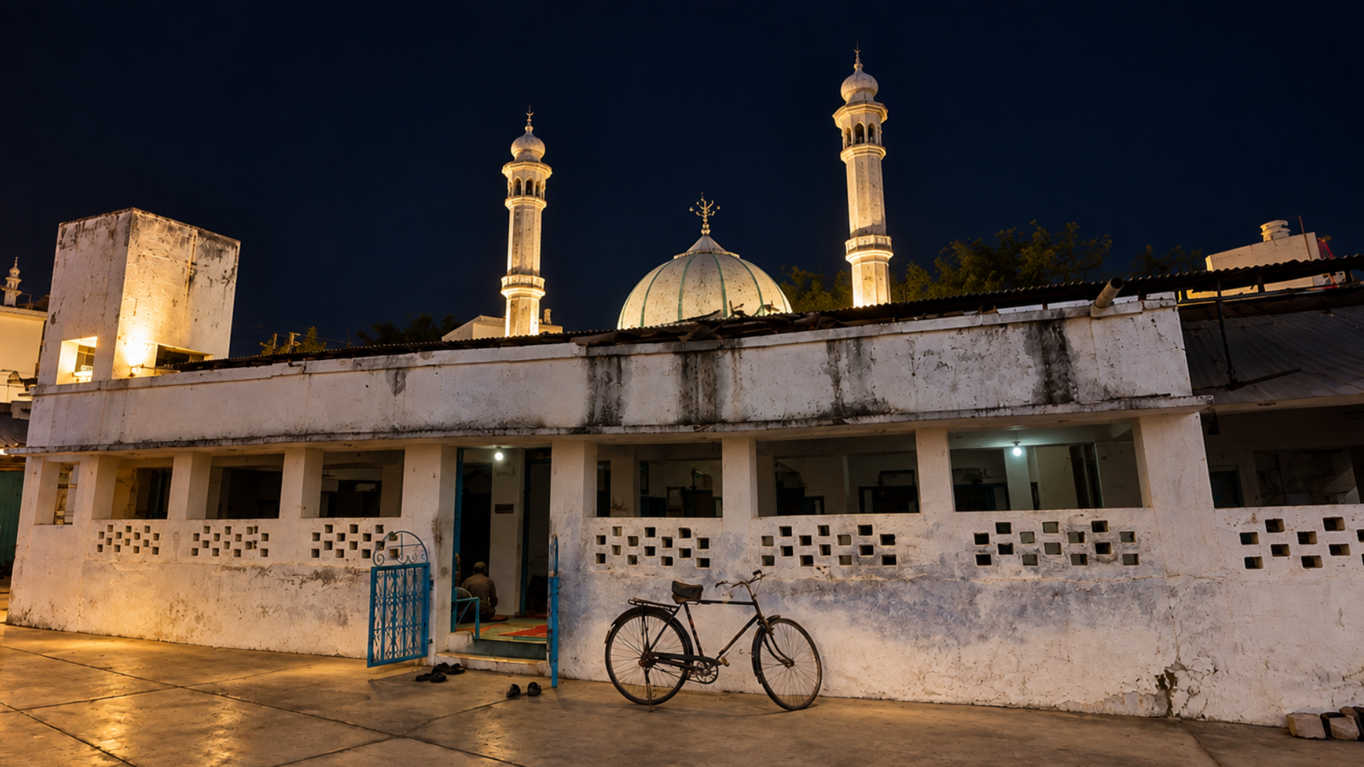 Jama Masjid Laksar - रात में