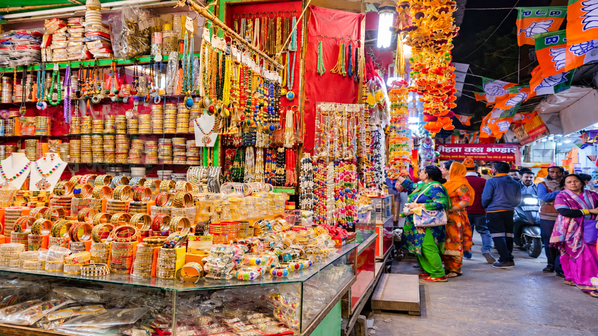 Moti Bazar - रात में